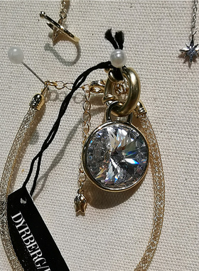 丹麦王妃水晶项链钥匙扣吊坠