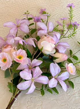 手捧花花束仿真花紫色梦幻感假花
