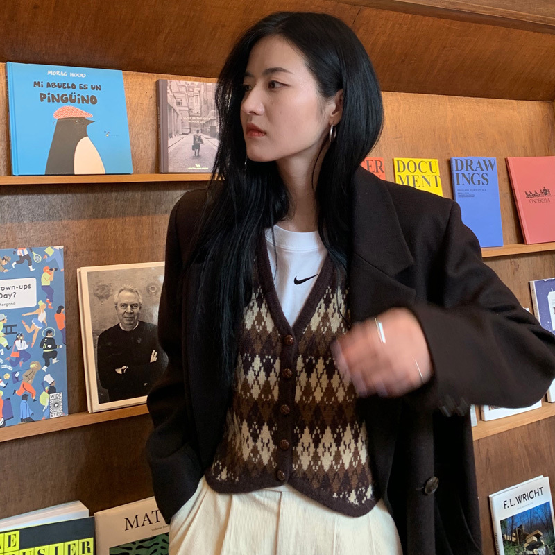 EAL楠涛复古格子背心洋气宽松无袖秋毛衣V领针织马甲开衫女ST159 - 图2