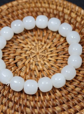 新疆和田玉手串老型珠羊脂白玉