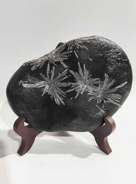 专业厂家天然石材菊花石摆件送礼