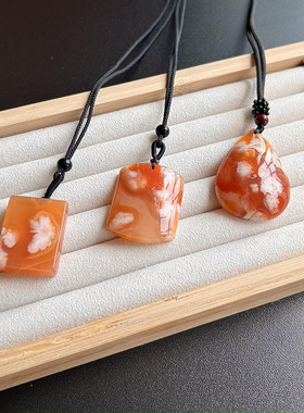 天然水晶玛瑙 樱花玛瑙吊坠 飘花牛血红吊坠 水滴 无事牌