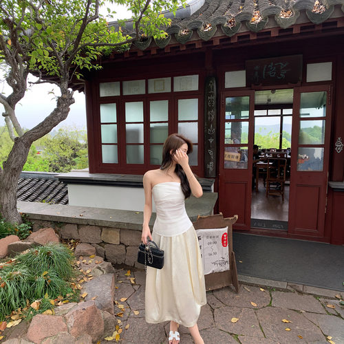 KMZD 云絮 缎面花苞半身裙女夏季高腰显瘦温柔风垂坠感气质中长裙 - 图3