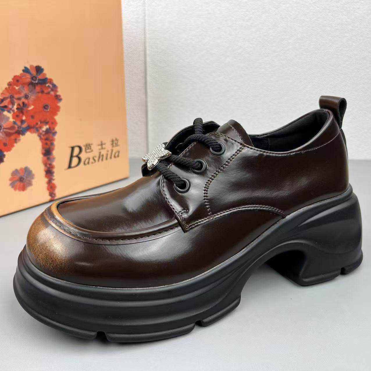 奥莱撤柜处理厚底女鞋韩版低帮系带乐福鞋户外流行百搭时装单鞋清,淘宝优惠券,粉丝福利购,淘宝优惠卷