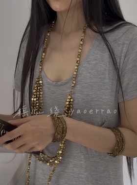 摇儿绕 复古80s晚宴意犹未尽的金色做旧交叉串珠编织手镯环叠戴