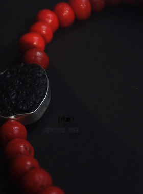 【骑单车的猫】原创设计手工文艺红色琉璃做旧仿古手串女多层手链