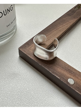 重工磨砂S925纯银大戒指环设计感的独特夸张食指女开口无名指宽版