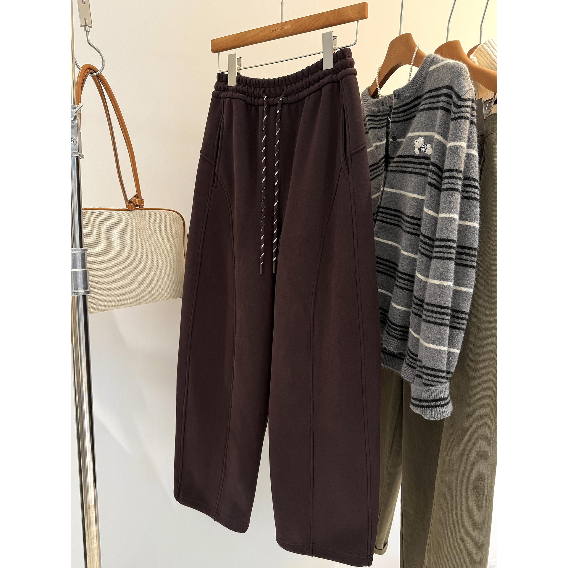 秋季新款韩系百搭简约宽松显瘦加厚保暖加绒长裤卫裤女休闲裤,淘宝优惠券,粉丝福利购,淘宝优惠卷