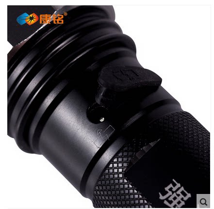 康铭KM-L209A铝合金强光防水远射LED手电筒/充电可调焦迷你手电筒 - 图0