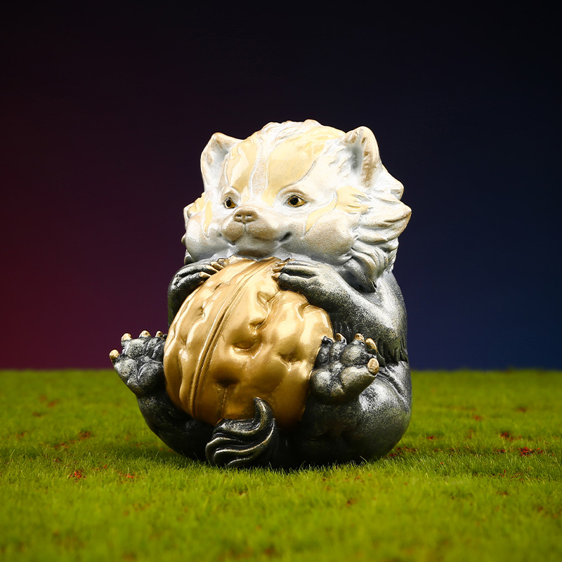 黄铜摆件《合家欢乐》可爱獾子抱核桃客厅桌面摆件家居礼物装饰品