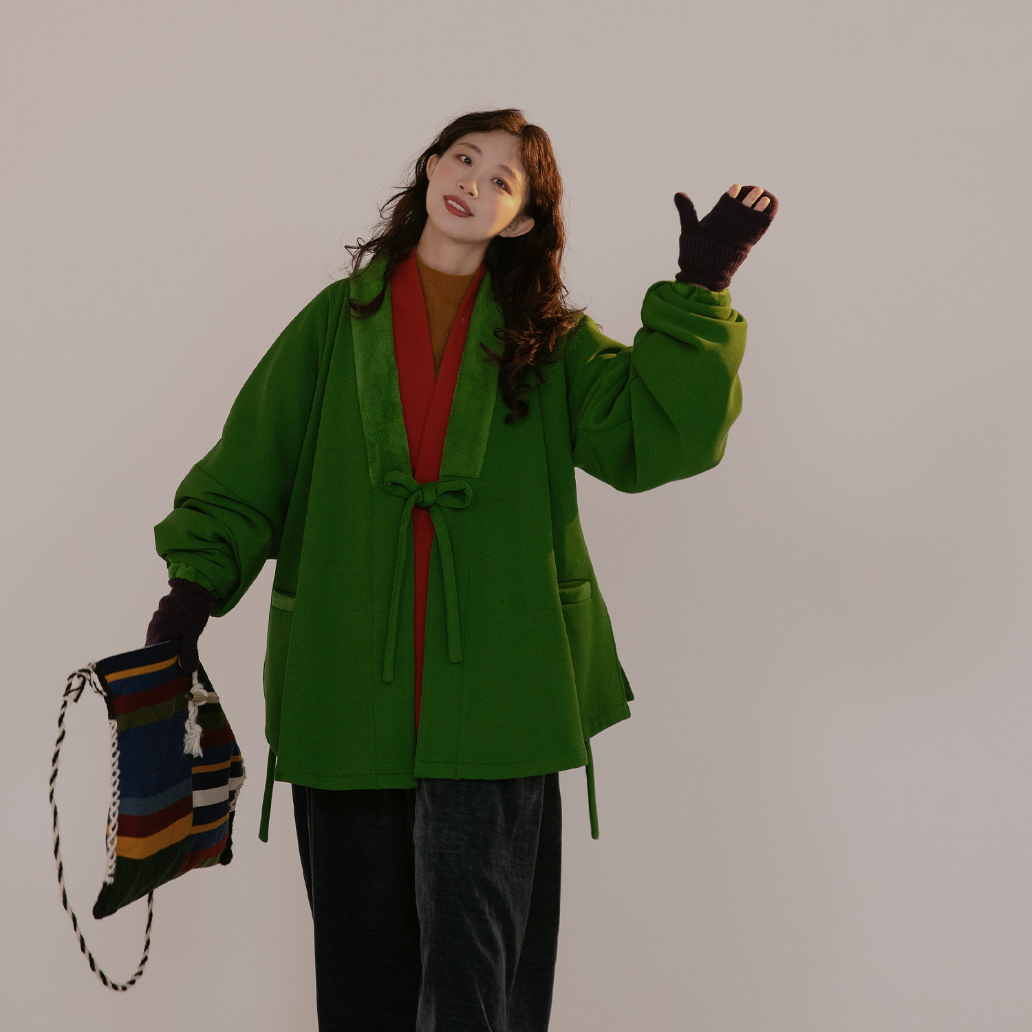 谜阿凰【绿热岩绒】明制加厚汉服上衣冬新中式拜年撞色节日套装女,淘宝优惠券,粉丝福利购,淘宝优惠卷