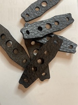 Outdoor flat leather band three hole positioning lychee pattern leather pocket 2.0 thick tensile non-pot bottom microfiber pre