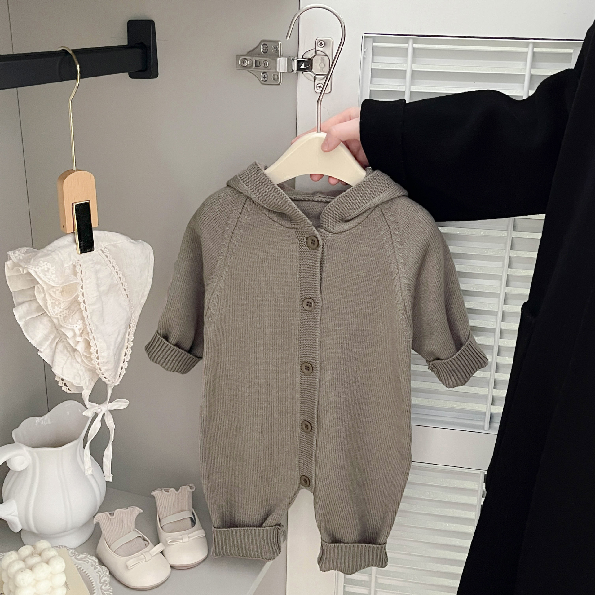 超萌婴儿衣服小月龄可爱兔耳朵连体衣男女宝宝洋气哈衣满月外出服 - 图2