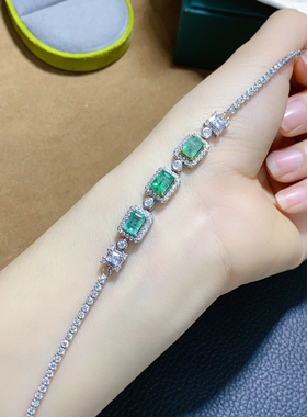 天然祖母绿手链，高净度，颜色美火彩超赞，925银镀白金色尺寸4*6