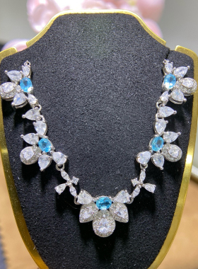 天然磷灰石蓝色创意蝴蝶项链女小众设计轻奢不掉色锁骨链2024新款