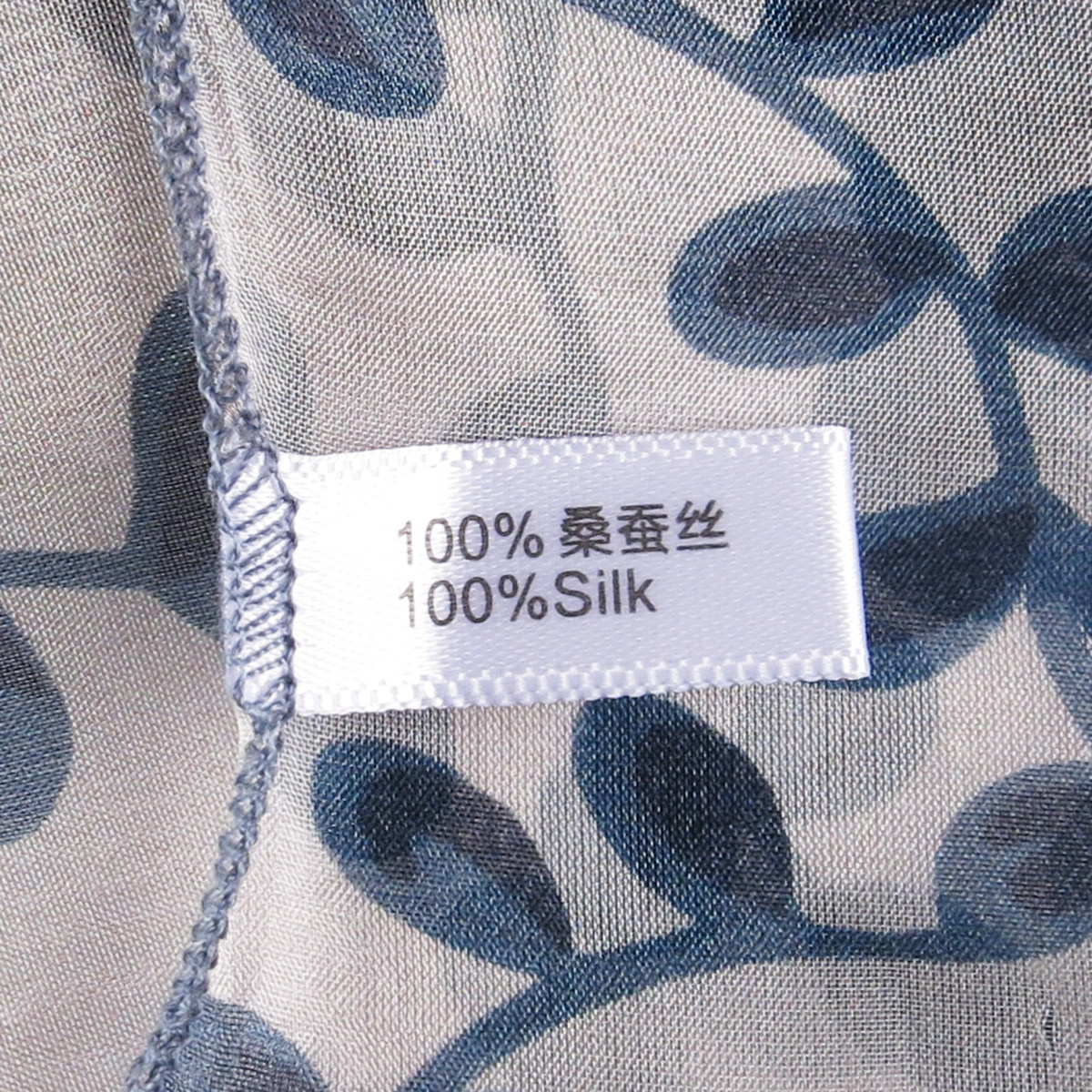 【微瑕】小方巾丝巾新款2025女系脖薄纱巾碎花100%桑蚕丝真丝围巾,淘宝优惠券,粉丝福利购,淘宝优惠卷