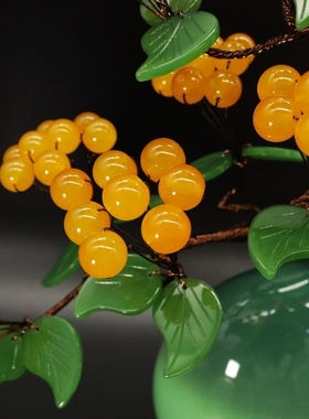 红果硕果累累迎客松招财树！花开富贵！招财进宝！改善小风小水!