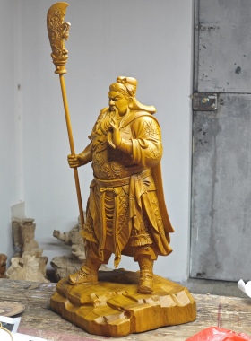木雕关公神像摆件复古体关圣帝君武财神像家居玄关装饰实木雕刻