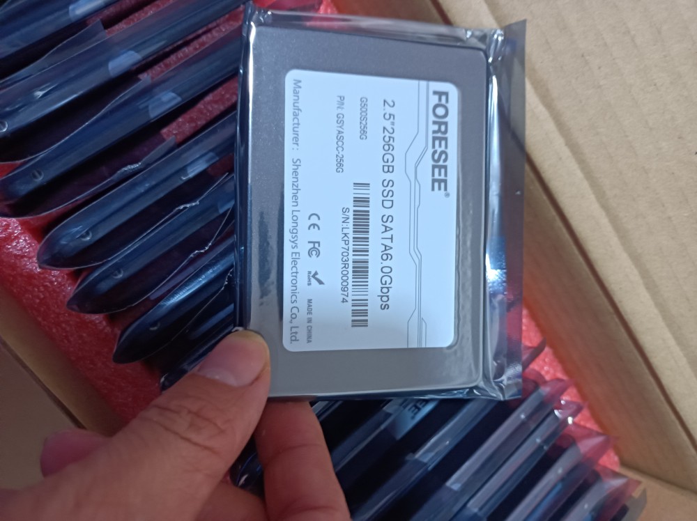 foresee江波龙 SATA3 SSD固态硬盘 256g 240g 512g串口 2.5寸-图0