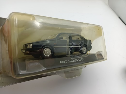 1:43  菲亚特警车模型  FIAT  CROMA  1985 - 图2