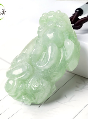 缅甸翡翠霸王风貔貅冰种情侣吊坠