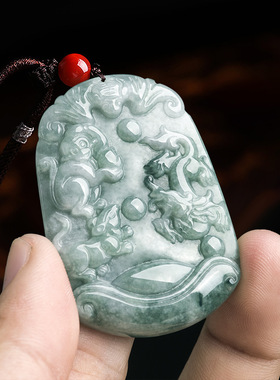 天然缅甸a货玉石属相挂绳吊坠牛