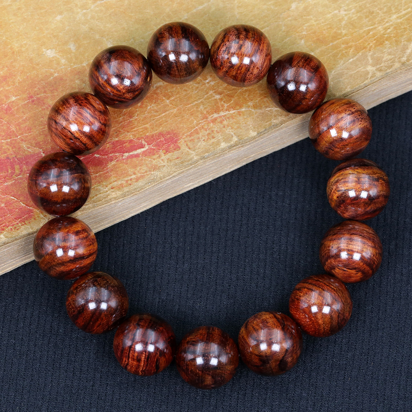 高油老料天然海南黄花梨手串男女款黄花梨木文玩圆珠手链,淘宝优惠券,粉丝福利购,淘宝优惠卷