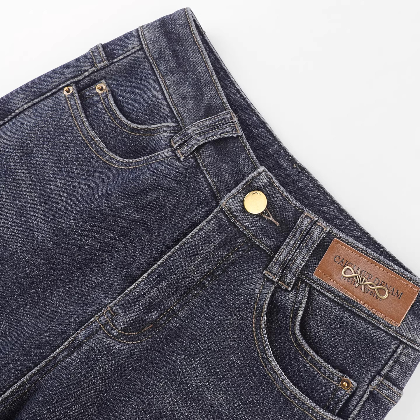 冬季加绒加厚牛仔微喇裤女2025新款时尚高腰显瘦喇叭裤窄版马蹄裤,淘宝优惠券,粉丝福利购,淘宝优惠卷