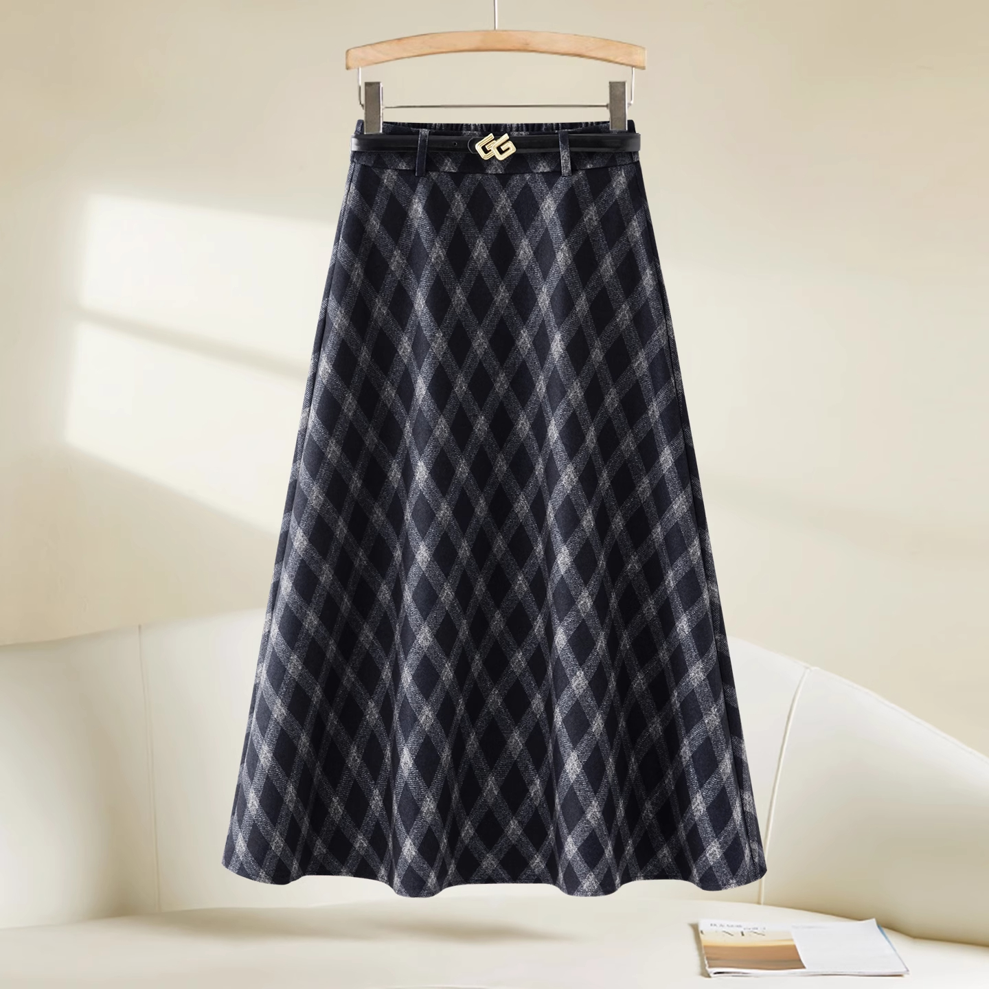 毛呢格子半身裙女秋冬2025新款显瘦美拉德棕色复古格纹中长裙伞裙 - 图0