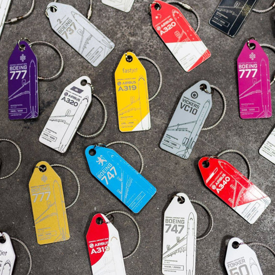 德国AviationTag 飞机蒙皮行李牌钥匙扣挂件 波音747空客380 礼物