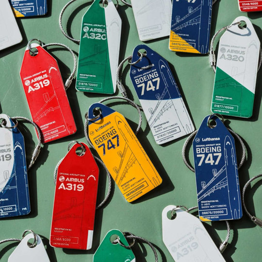 德国AviationTag 飞机蒙皮行李牌钥匙扣挂件 波音747空客380 礼物