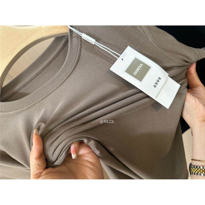 来 福利 喜欢正肩T的姐妹入起了！！显瘦纯色基础款 圆领修身短袖