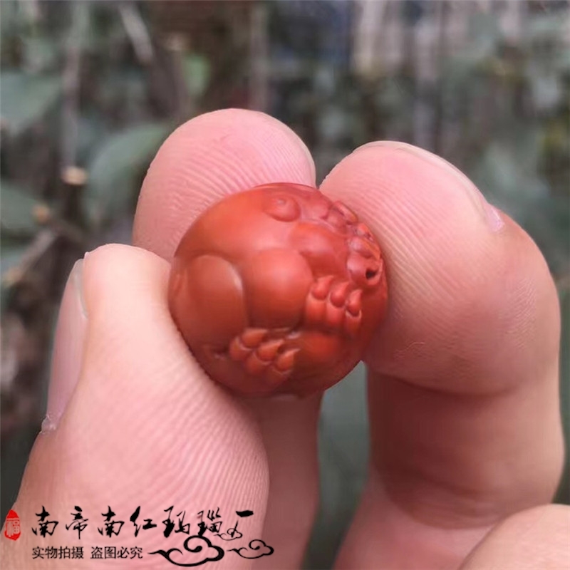 口南红玛瑙南帝料散珠九家苏工名天然四川红貔貅精品雕件柿子单珠