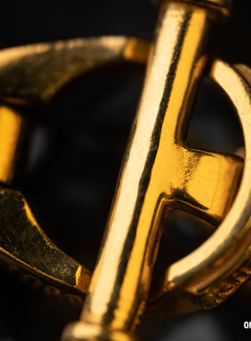 BillWallLeather18k纯金镶钻手链