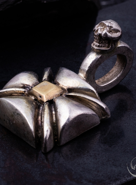 国内现货高山隆吊坠挂饰项链