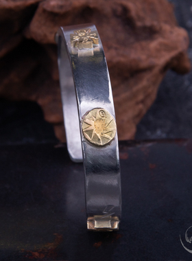 高山隆手环国内现货手镯