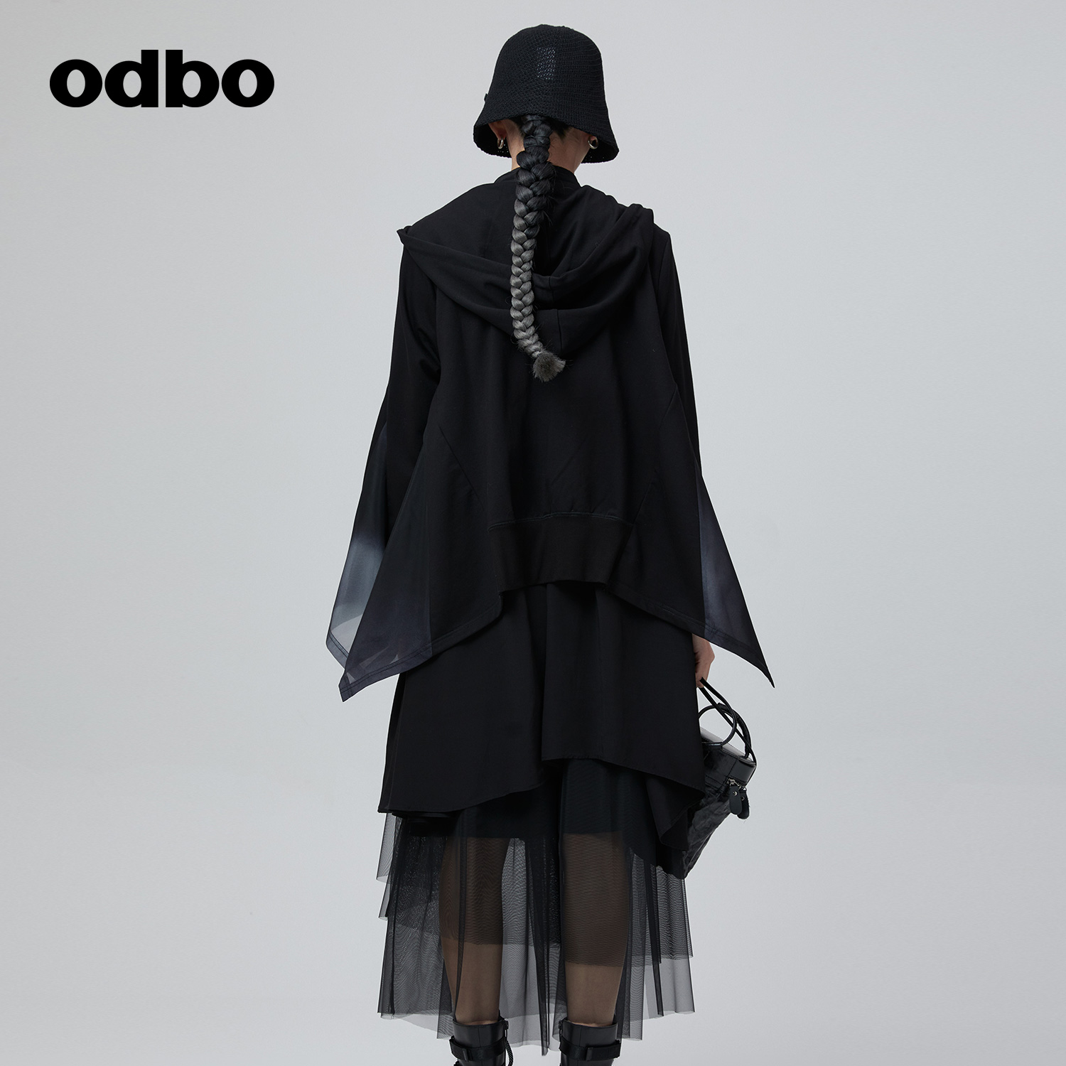 odbo/欧迪比欧原创设计感 不规则拼接连帽卫衣女夏装新款外套