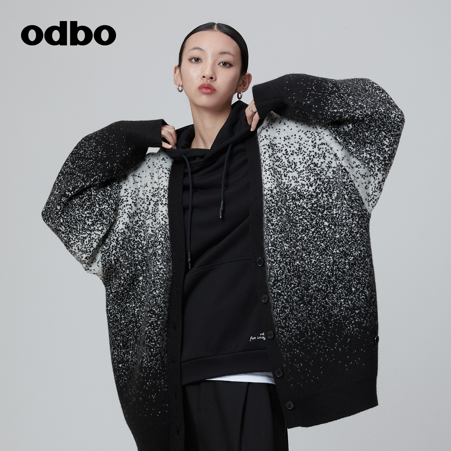 odbo/欧迪比欧原创设计毛衣外套女秋冬新款宽松百搭针织开衫