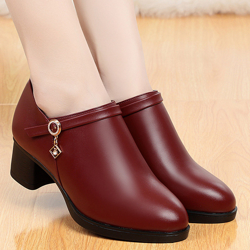 妈妈鞋真皮不累脚深口鞋2025年春新款大码女鞋中年中老年单鞋皮鞋,淘宝优惠券,粉丝福利购,淘宝优惠卷