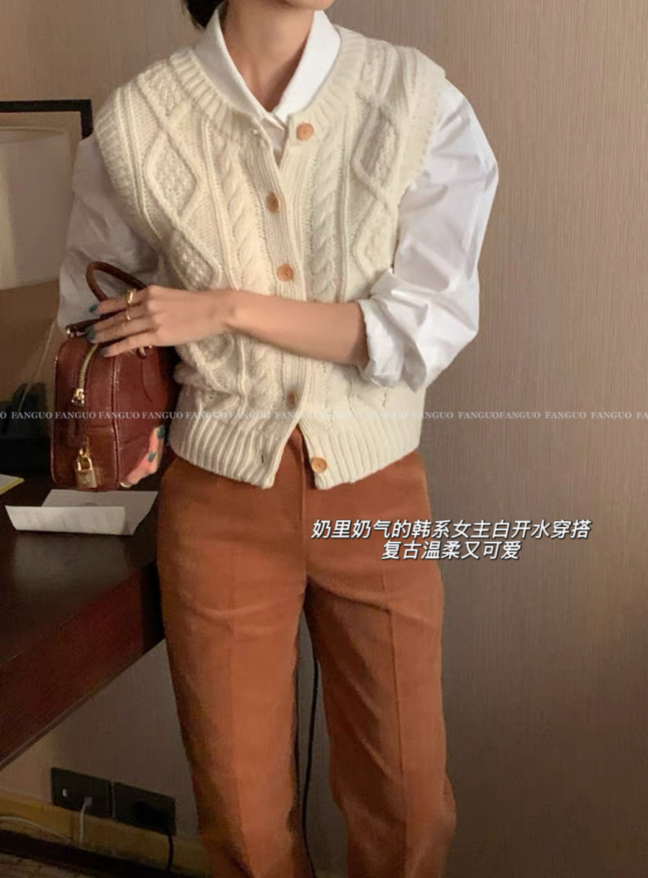 韩国订单！复古洋气叠穿神器！ 复古麻花毛衣马夹背心女 - 图0