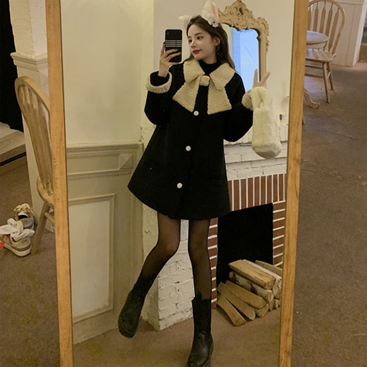 大码女装2025冬季羊羔绒拼接蝴蝶结红色宽松夹棉加厚毛呢外套大衣,淘宝优惠券,粉丝福利购,淘宝优惠卷