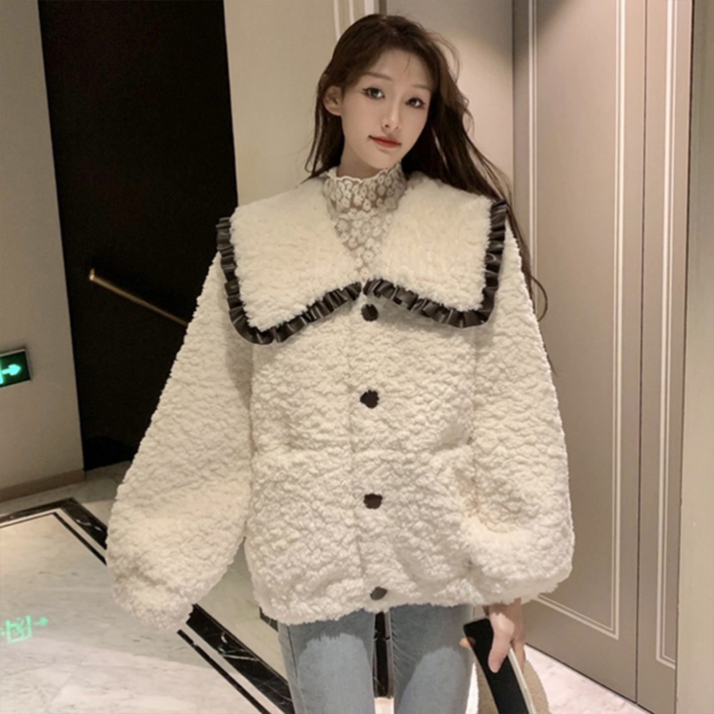 大码女装2025秋冬韩版时尚宽松娃娃领洋气减龄皮毛一体羊羔毛外套,淘宝优惠券,粉丝福利购,淘宝优惠卷