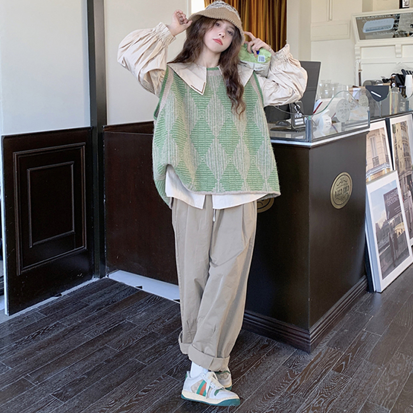 大码女装胖mm炸街显瘦三件套娃娃领衬衫+绿色针织马甲+宽松肥腿裤,淘宝优惠券,粉丝福利购,淘宝优惠卷