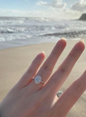 S925纯银椭圆形鸽子蛋莫桑钻戒指1克拉钻戒送女友老婆情人节礼物