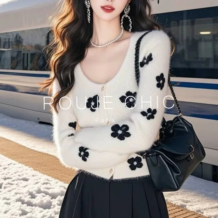 ROUJE CHIC法式白色U领花朵印花针织衫女早春设计感小众锁骨毛衣,淘宝优惠券,粉丝福利购,淘宝优惠卷