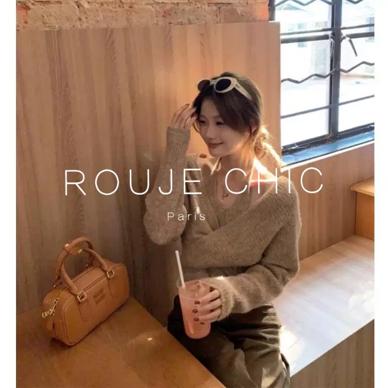 ROUJE CHIC法式咖色假两件挂脖针织毛衣女秋冬季软糯扭结针织上衣,淘宝优惠券,粉丝福利购,淘宝优惠卷