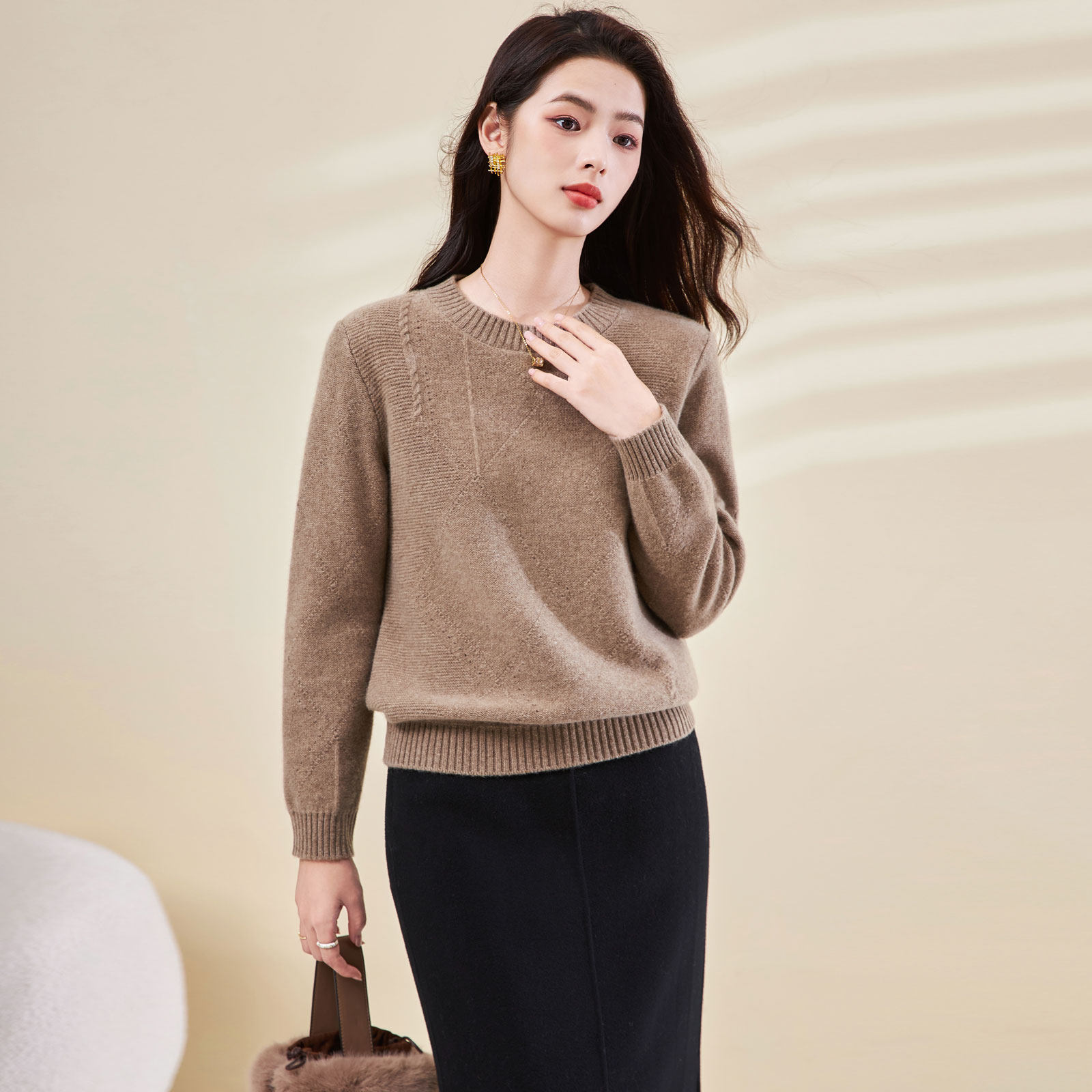 迪奥25秋冬新款高品质圆领加厚慵懒风打底上衣时尚气质百搭毛衣女,淘宝优惠券,粉丝福利购,淘宝优惠卷