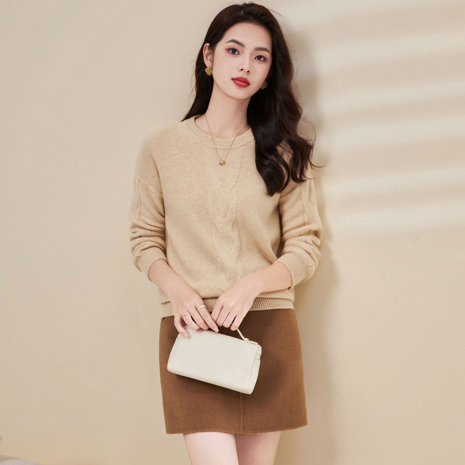 迪奥25秋冬新款高品质圆领加厚大麻花慵懒风打底衫时尚百搭毛衣女,淘宝优惠券,粉丝福利购,淘宝优惠卷