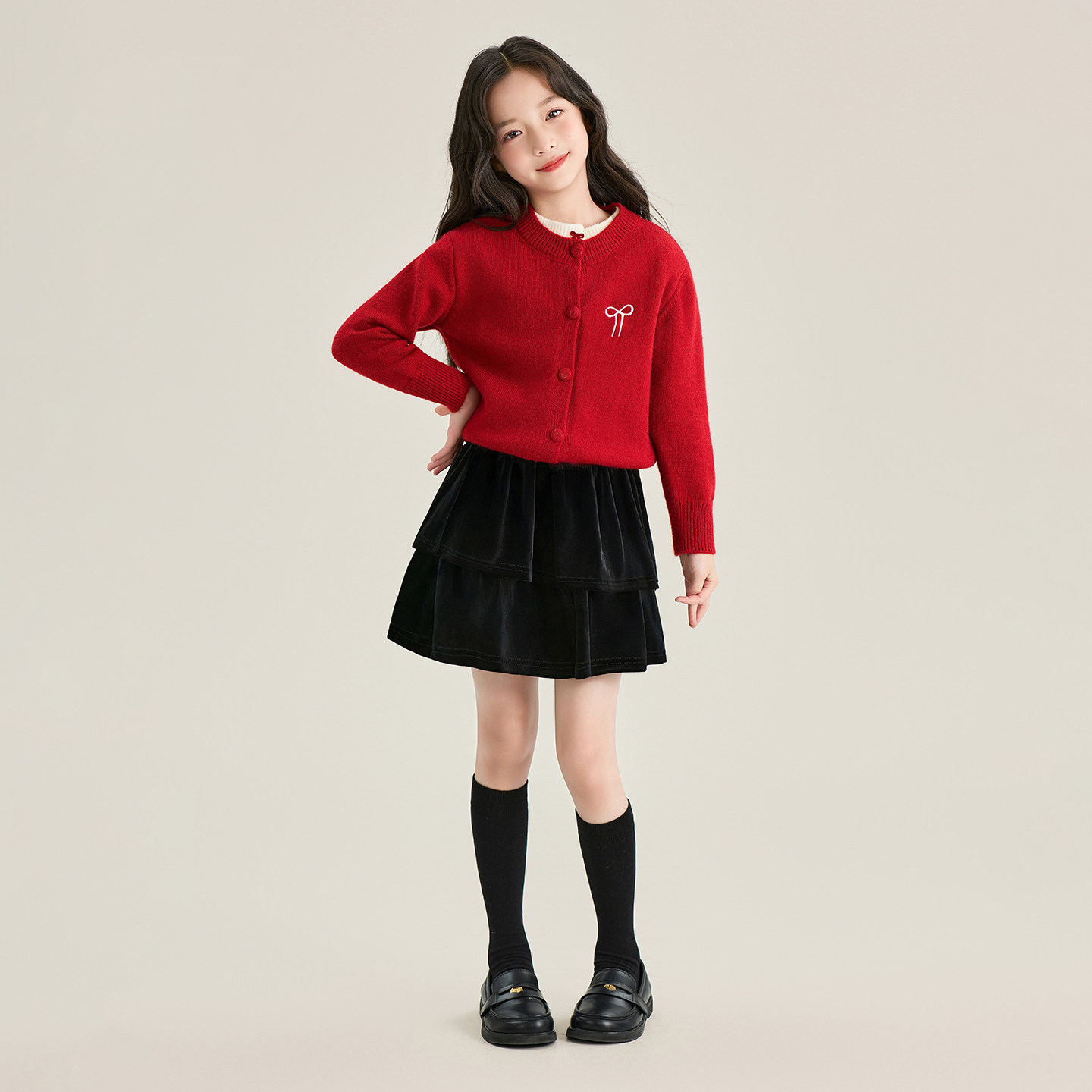 女童半身裙冬季2025新款金丝绒女孩蛋糕裙秋冬款黑色短裙儿童裙子,淘宝优惠券,粉丝福利购,淘宝优惠卷