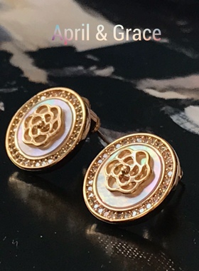 四月的格蕾丝高级感天然海贝classic高端不对称项链银耳环